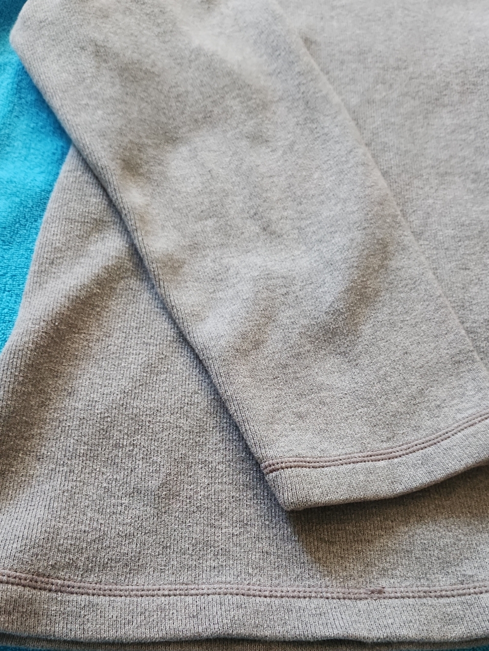 Tommy Bahama Women's Half-Zip Sweatshirt Size XL Grey - Picture 7 of 7